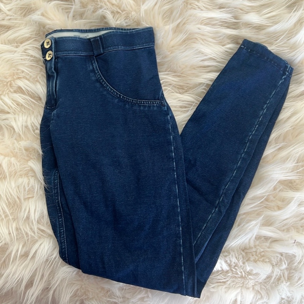 Freddy Jeans Low Rise Dark Blue with Blue Stitching Size Small